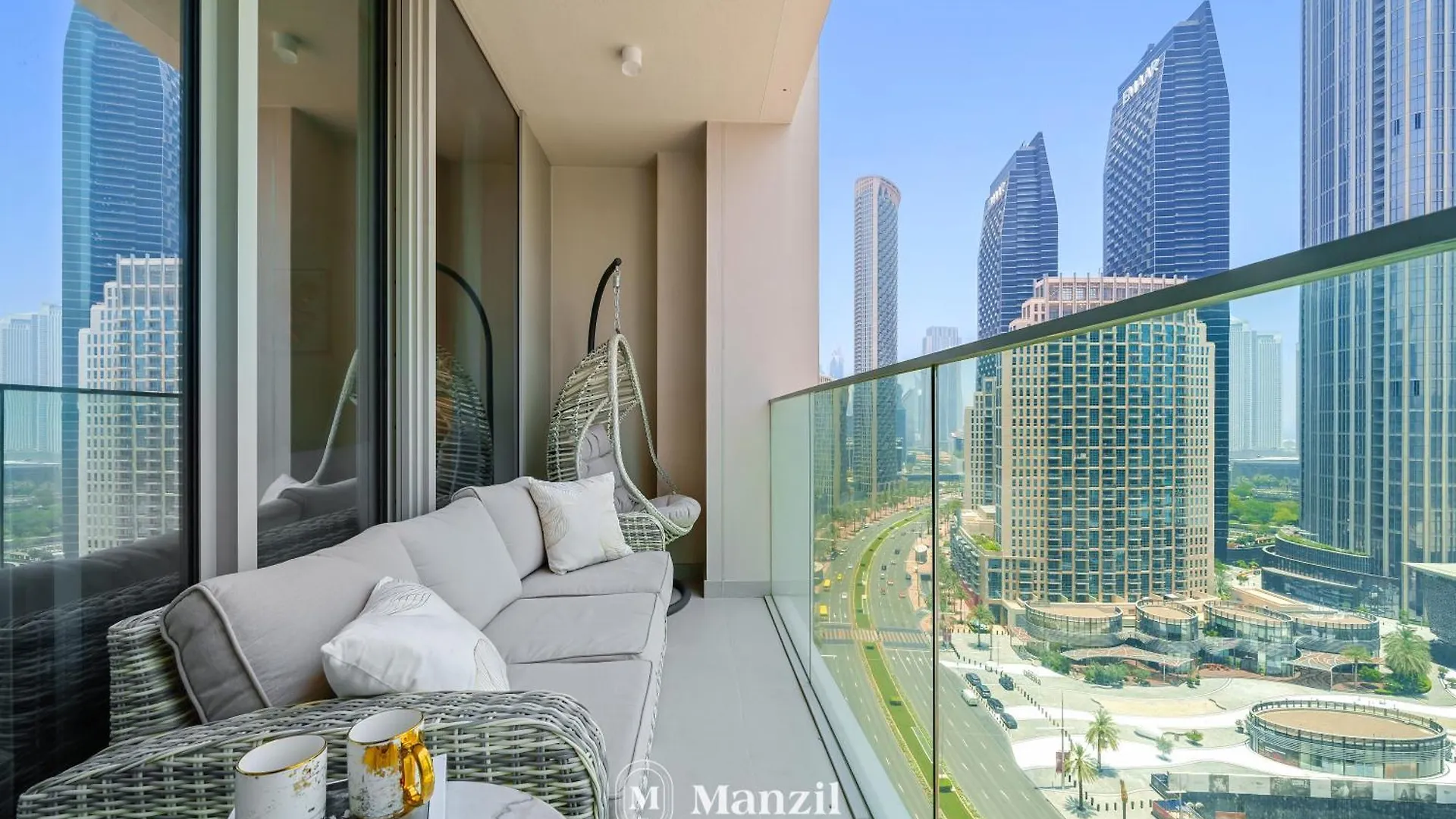 Apartment Manzil - 3Br Plus Maids Room In Downtown With Burj Khalifa View Dubai