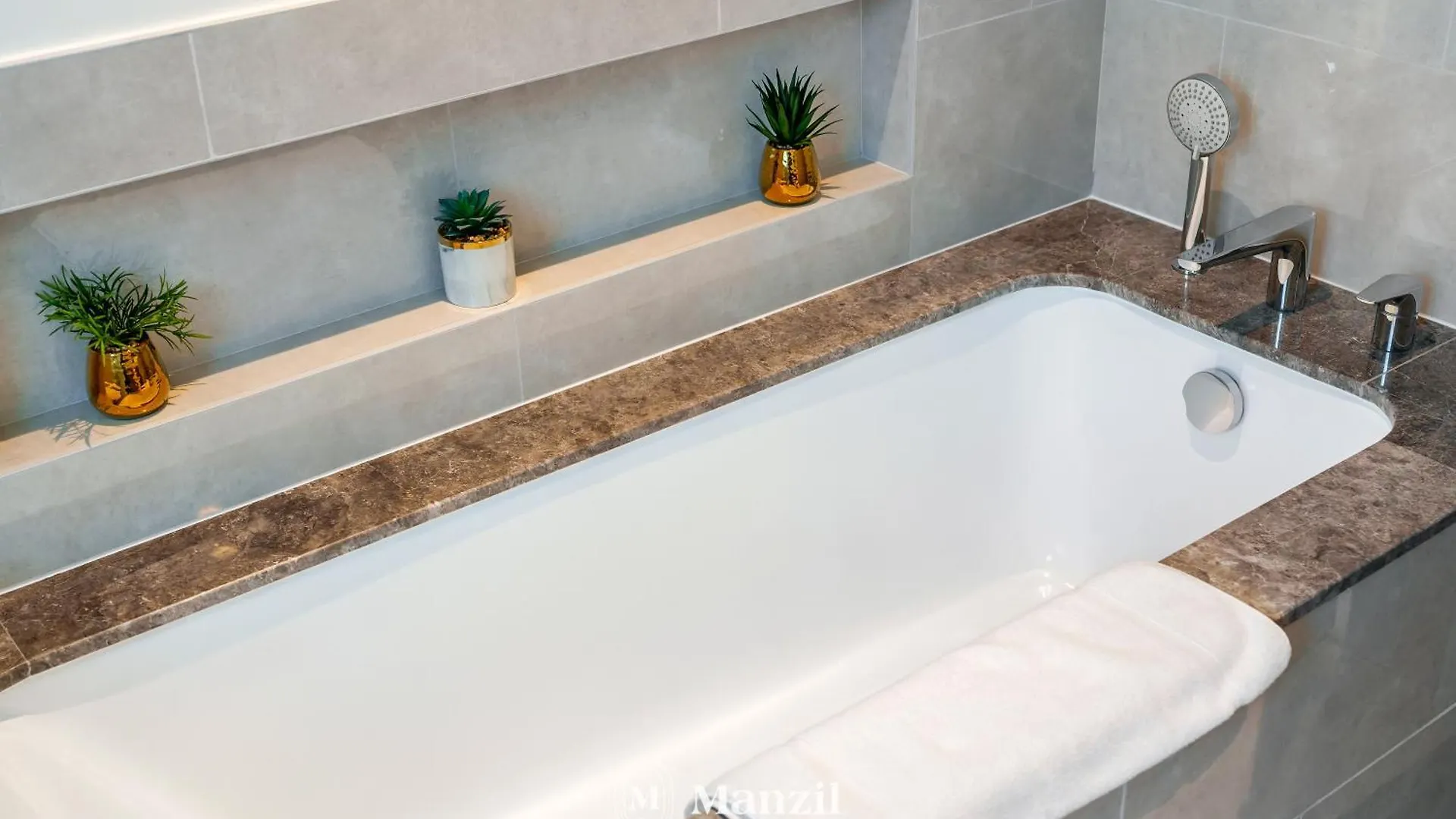 Manzil - 3Br Plus Maids Room In Downtown With Burj Khalifa View Dubai
