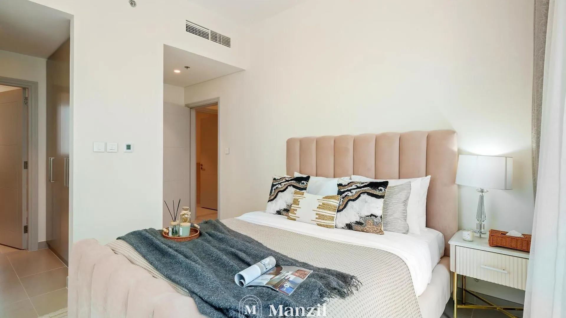 Manzil - 3Br Plus Maids Room In Downtown With Burj Khalifa View Dubai 0*,  United Arab Emirates